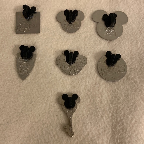 Disney Trading Pins 7pcs - Picture 4 of 8